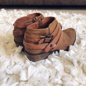 Steve Madden Leather cowgirl bootie